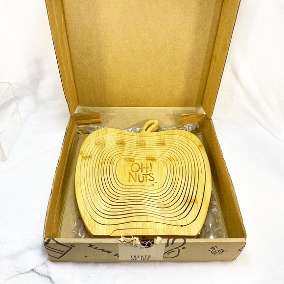 OH! NUTS Apple Shaped Collapsible Wooden Fruit Basket Bowl or Pot Holder - Picture 8 of 8